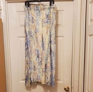 Multicolored maxi skirt w/zipper. 38 in. Great colors for the spring